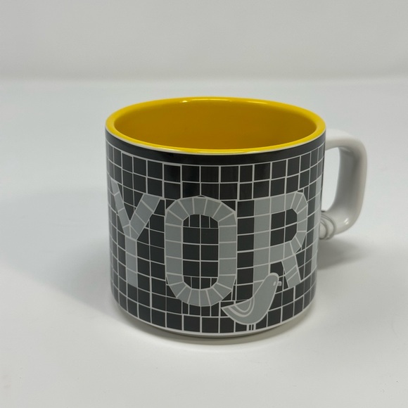 Starbucks New York City Mug Gray Tiles Pigeon NYC Tourist Subway 12oz Collect - Picture 3 of 8